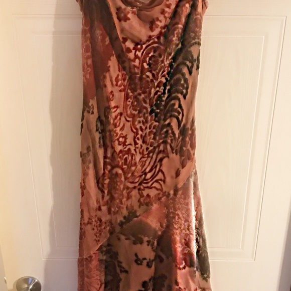 BEBE Velvet Holiday Dress - Picture 2 of 4